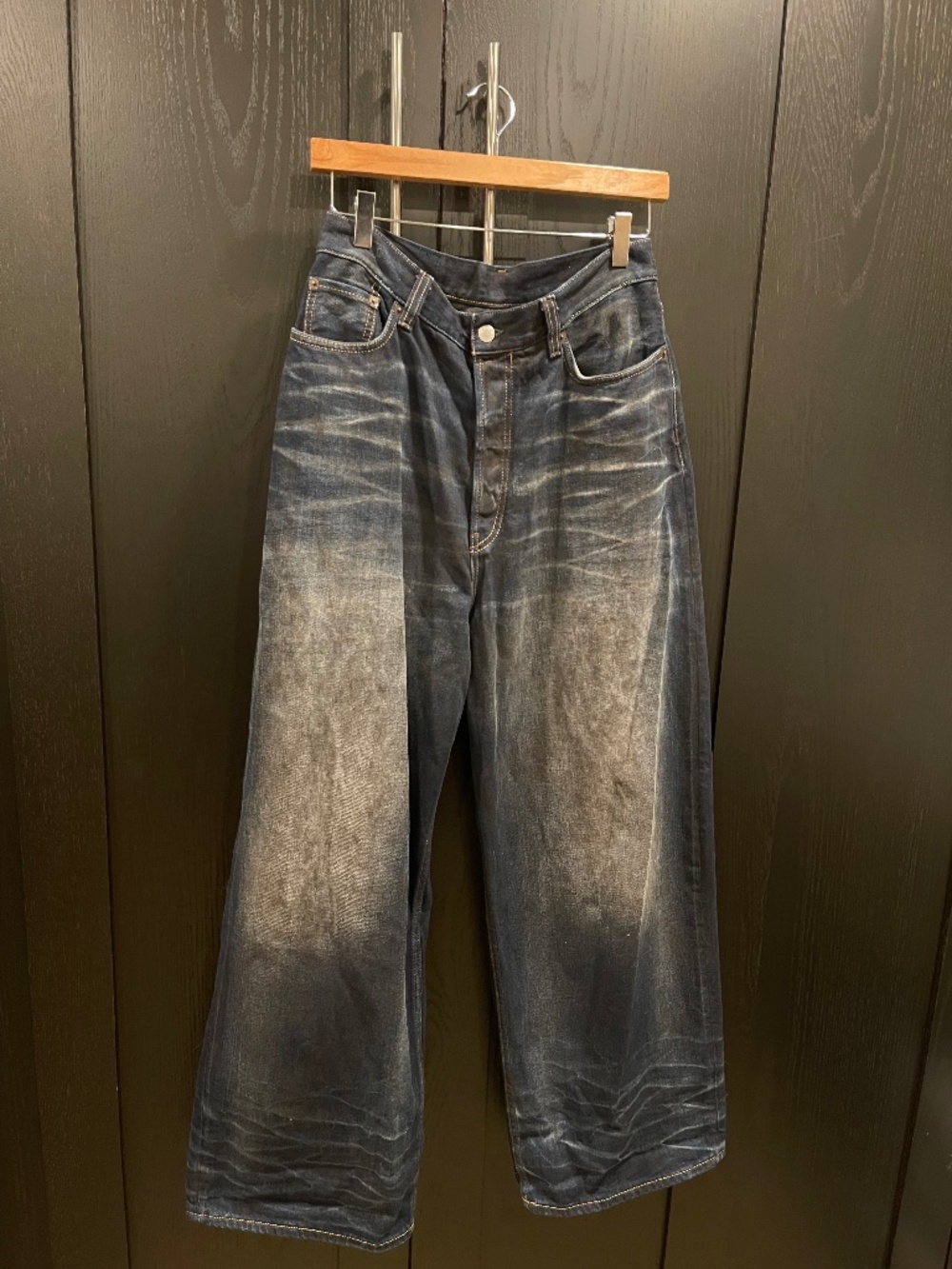 Acne studio space jeans